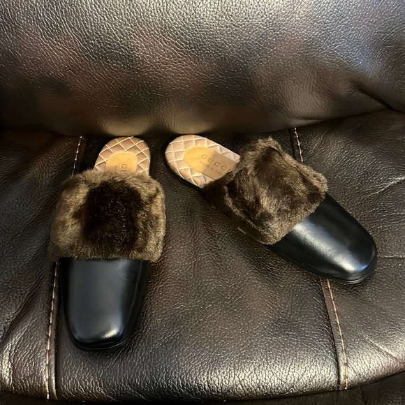 Gucci men’s leather fur logo leather Princetown mules NWB - Picture 4 of 10